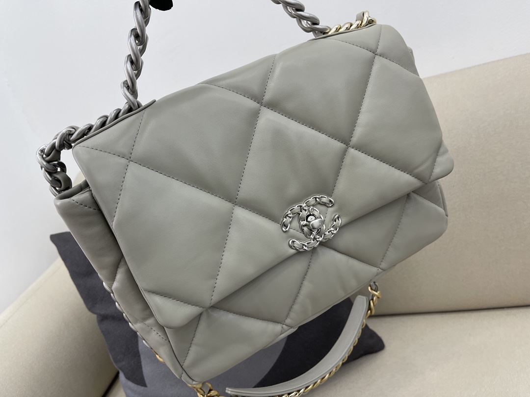 Lambskin 19 Large Handbag Flap Bag AS1161 Gray